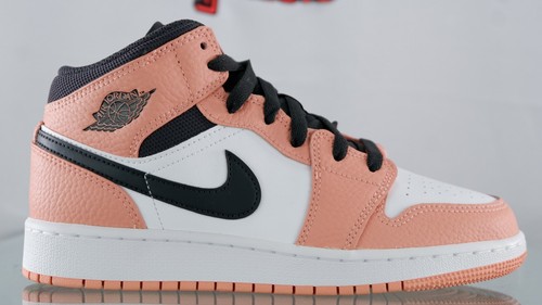 NEW Nike Air Jordan 1 Mid GS Pink 