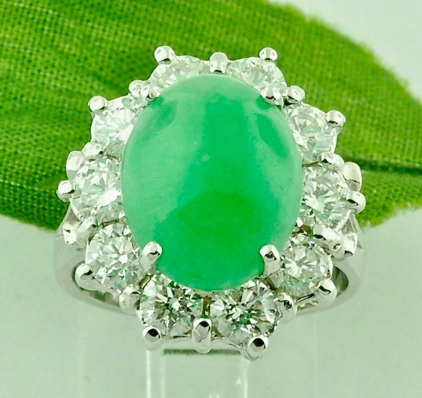 5.75 ct 18k White gold Ladies Oval  Natural Jade A  & Diamond Ring Cocktail