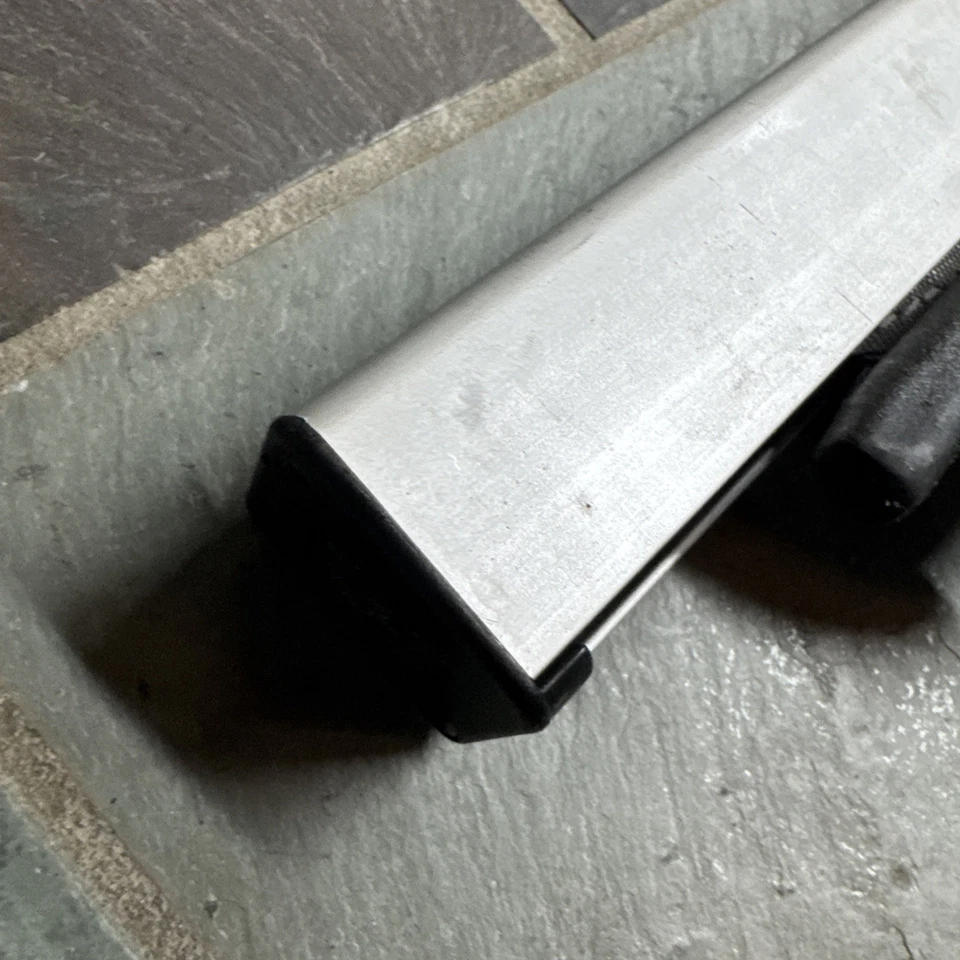 Cubierta de carga trasera Subaru Legacy Outback 2005-2008 OEM Foto 3 de 4