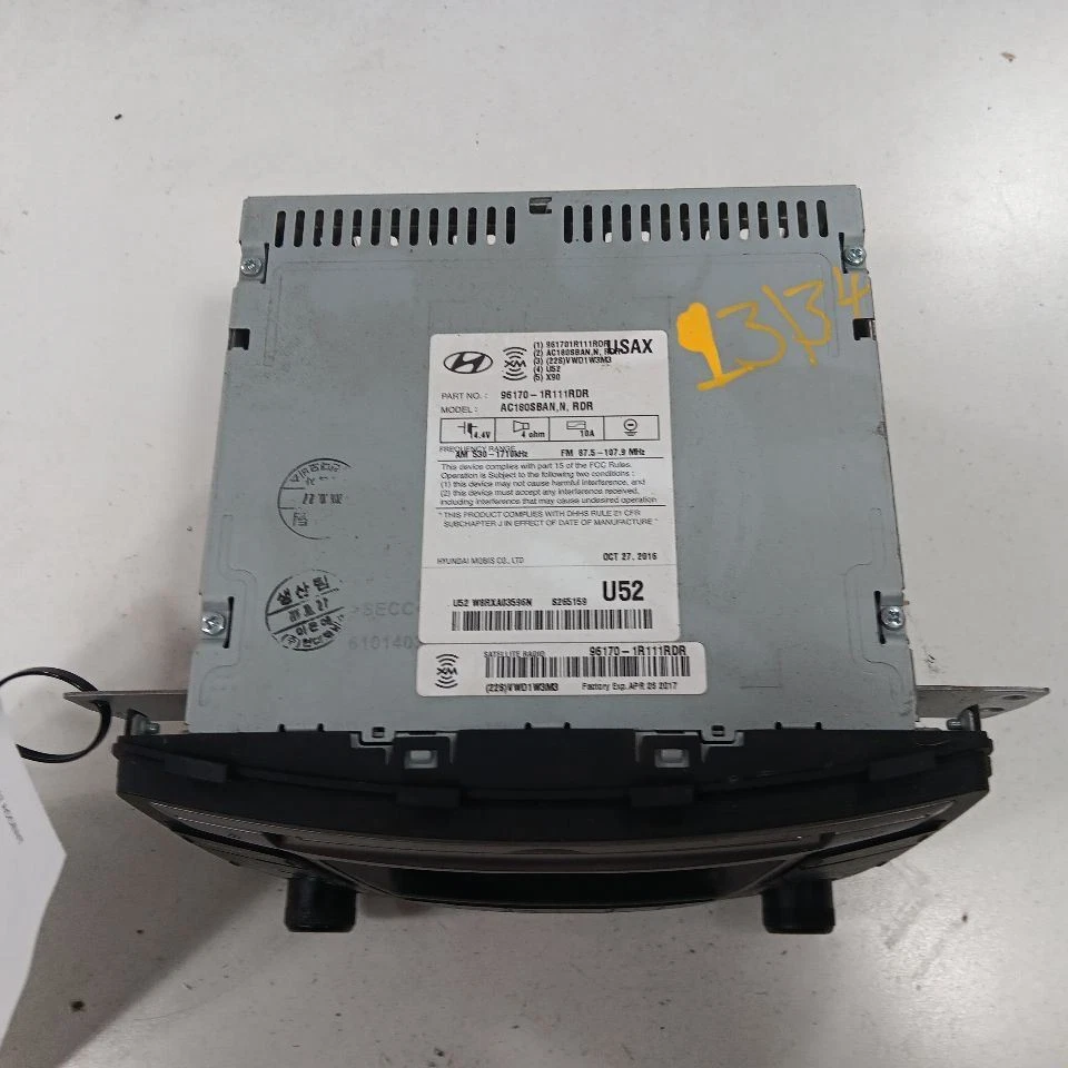 Equipo de audio radio AM-FM-estéreo-CD-MP3 mercado de EE. UU. 15-17 Hyundai Accent Foto 2 de 4