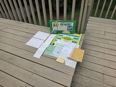 Vintage 1968 Strat-O-Matic Pro Football Board Game