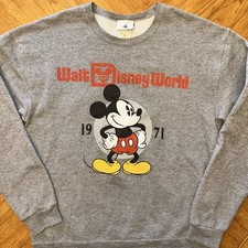Walt Disney World Mickey Mouse Pullover Crewneck Sweatshirt Gray Size Medium