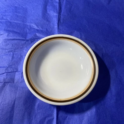 Pyrex Tablewear 706-24 Bowl by Corning