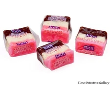 Brachs Sundaes Neapolitan Coconut Candy - THIS IS NOT CANDY IT IS A PHOTO PRINT