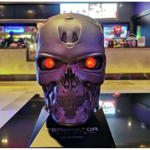 T1 Terminator Dark Fate Bucket Popcorn & Eyes Lights Movie Theater Exclusive - Picture 5 of 12