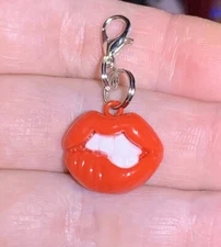 Silver Lips 👄 Charm Zipper Pull & Keychain Add On Clip!!
