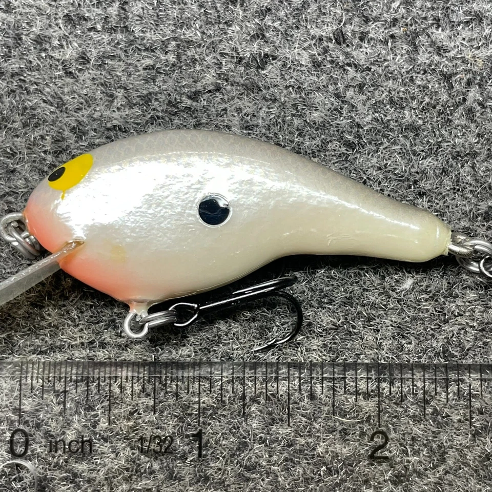 Davis Bait Co Fishco Shallow Crankbait Handmade Balsa Fishing Lure 2.5" - Image 4 of 4