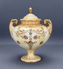 c. 1914 CROWN DEVON Vellum Blush Ware DOUBLE HANDLE VASE Urn 22cm x 18cm x 16cm