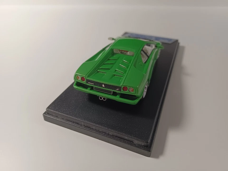 Lamborghini Diablo 6.0 Verde Ithaca grün LookSmart LS338D OVP Maßstab 1:43  1/43 - Bild 4 von 4