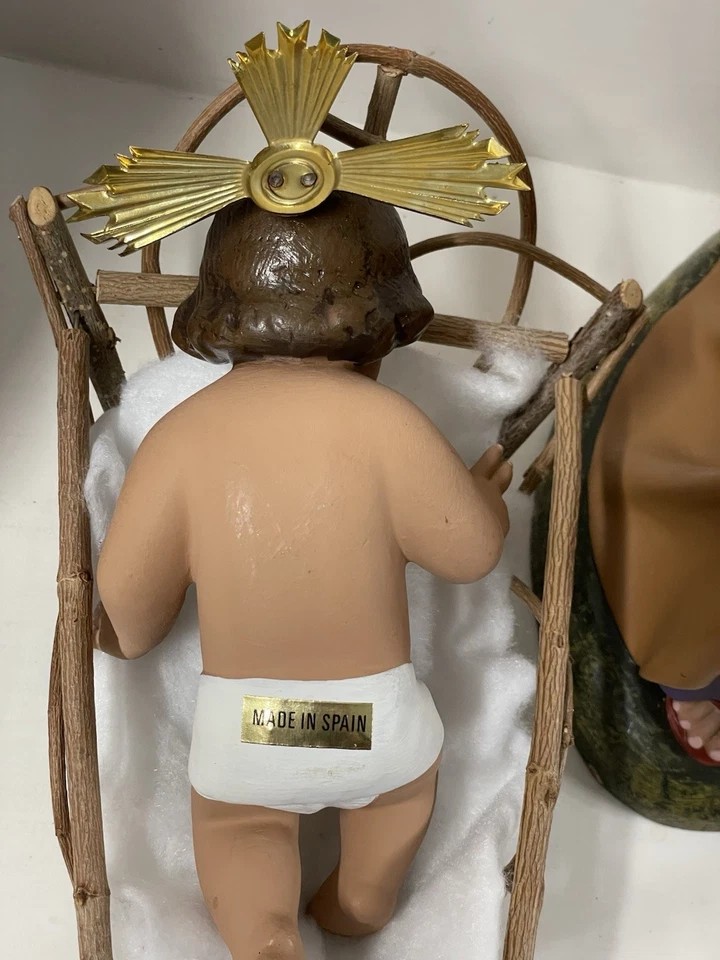 Chalkware Nativity Baby Jesus Wood Crib Glass Eyed Mary & Joseph Spain 1960s HTF - Image 4 of 4