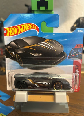 Hot Wheels 1:64 3x Lamborghini Huracan Centenario MYSTERY Aventador J NEU OVP