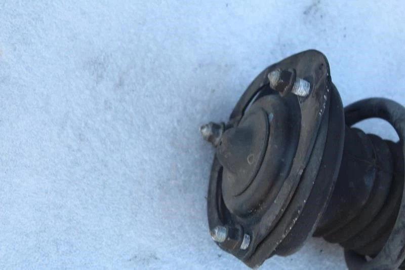 1999 LEXUS SC400 FRONT STRUT SPRING - Image 2 of 4