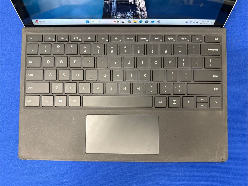 Microsoft Surface Pro 4|1724|Intel i7-6650U|2,2 GHz|16 GB|256 GB|Win11Pro Foto 3 de 4