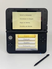 Nintendo 3DS LL SPR-001 - Red/Black w/ Stylus - No Charger