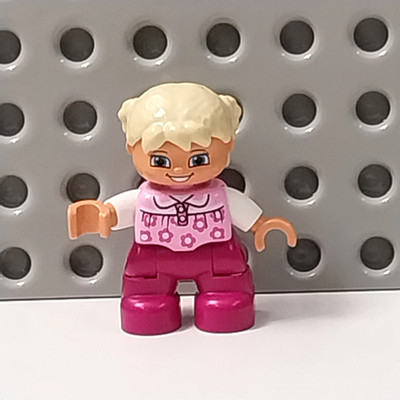 Lego Duplo Figur Kind blondes Mädchen
