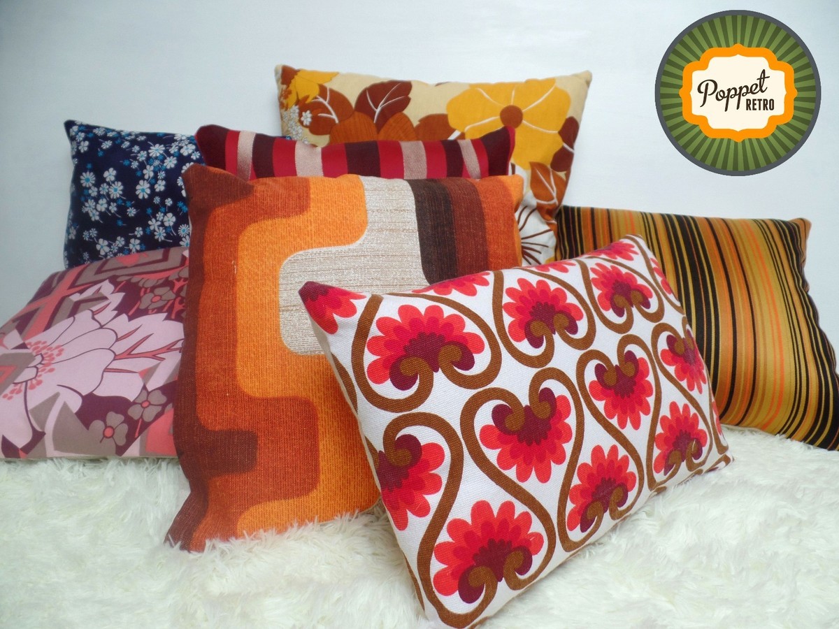 Amazing Retro Fabric Cushion Cover 16x16