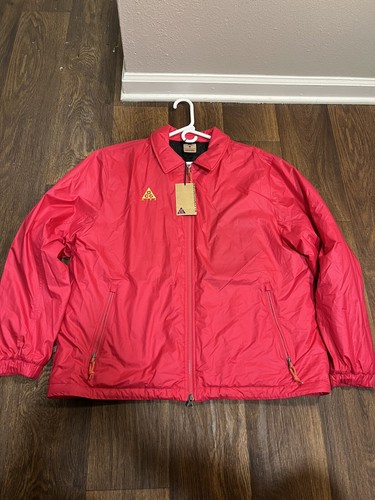 New Man's Nike ACG Primaloft Insulated 