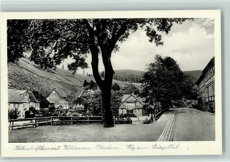 Foto 1 di 2