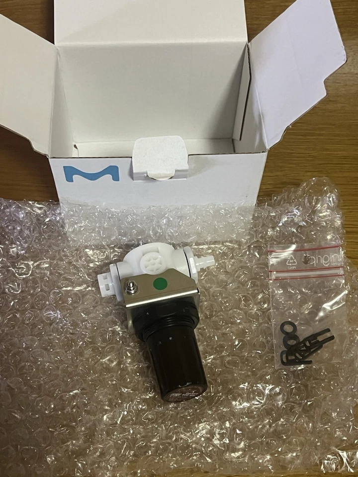 New Milli-Q ATL Pressure Regulator ZF3000810 - Image 3 of 3