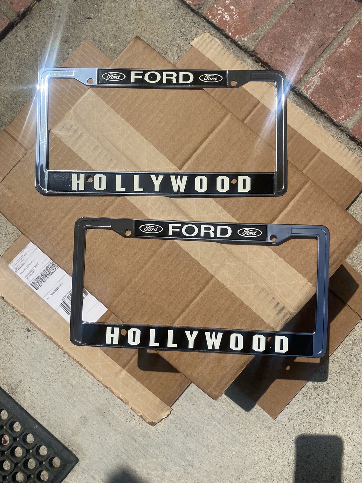 VINTAGE LICENSE PLATES FRAMES