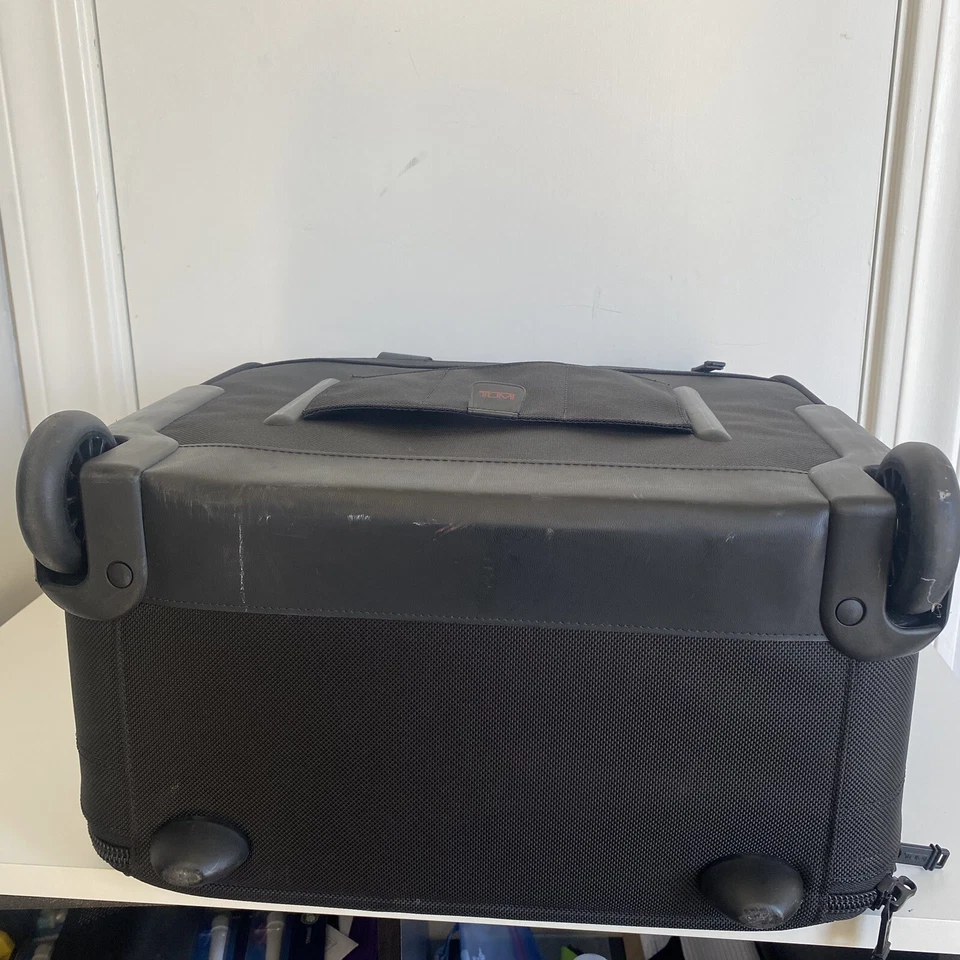 TUMI ALPHA DELUXE BLACK COMPACT ROLLING CARRY ON BRIEF 26123DH - Image 3 of 4