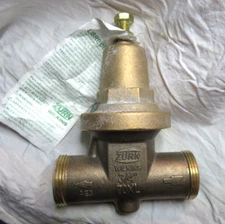 Zurn Wilkins 3/4" 70XLDU Pressure Reducing Valve No Union Connections (160-L5)