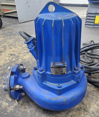   ABS PUMPS 4'' SUBMERSIBLE SEWAGE PUMP 3.75 HP 230V 17A 1Ø 680 GPM 46FT AF28-4W