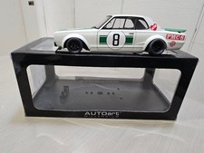 AUTOART Nissan Skyline GT-R (KPGC10) 1/18 Racing No.8 White/Green Used