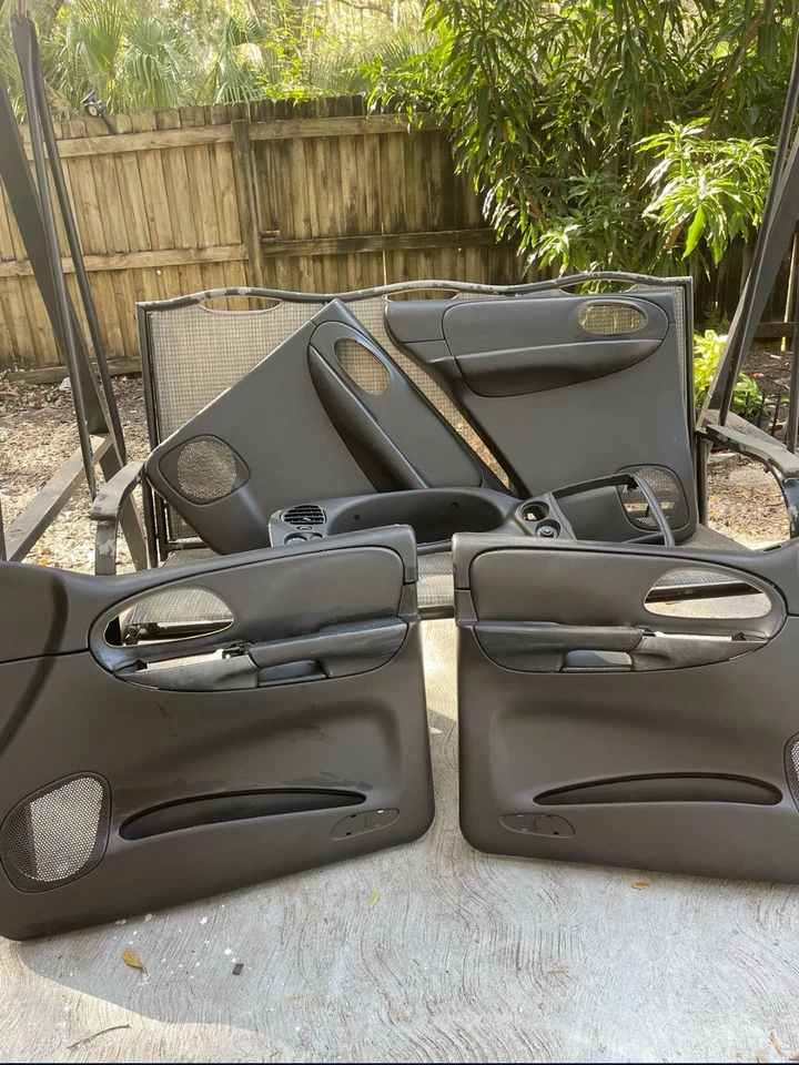 02-09 Chevy Trailblazer Juego de paneles de puerta eléctrica interior delantero OEM negro Foto 2 de 2