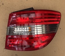 Mercedes-Benz B-Klasse W245 Rückleuchte rechts A1698202464