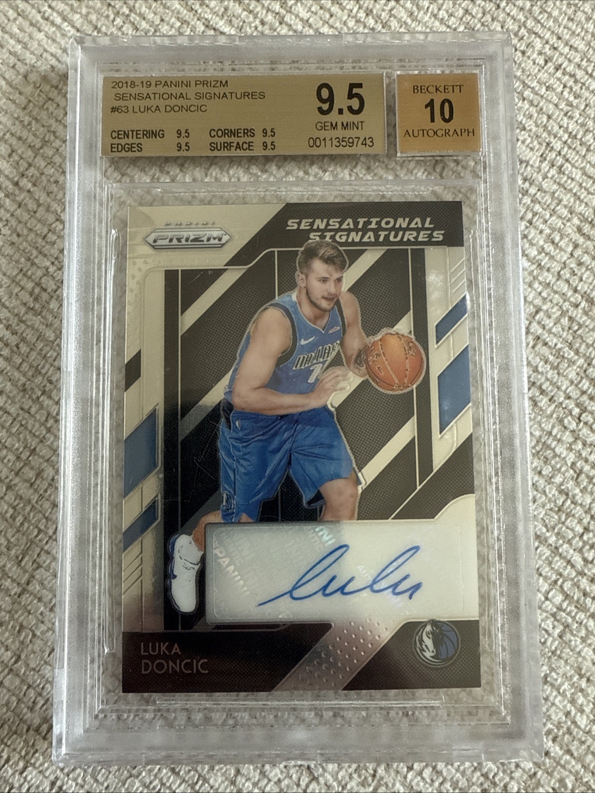 2018-19 Panini Prizm Luka Doncic Rookie Auto BGS 9.5