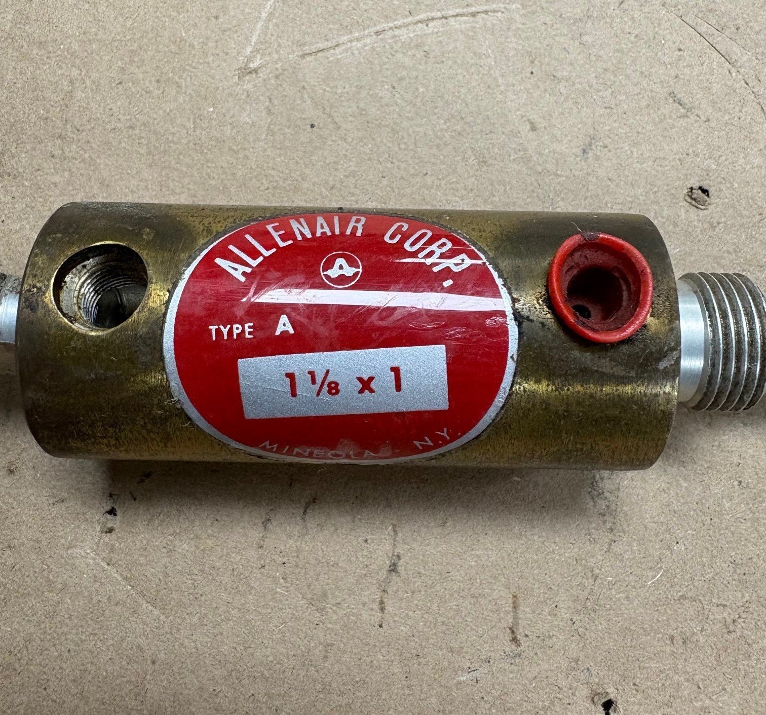 ALLENAIR CORP TYPE A 1-1/8X1 PNEUMATIC CYLINDER