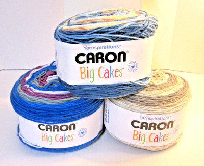 1 Cake Caron Big Cakes Yarn #4 10.5oz - Peppercream Blueberry Pudding & Scone