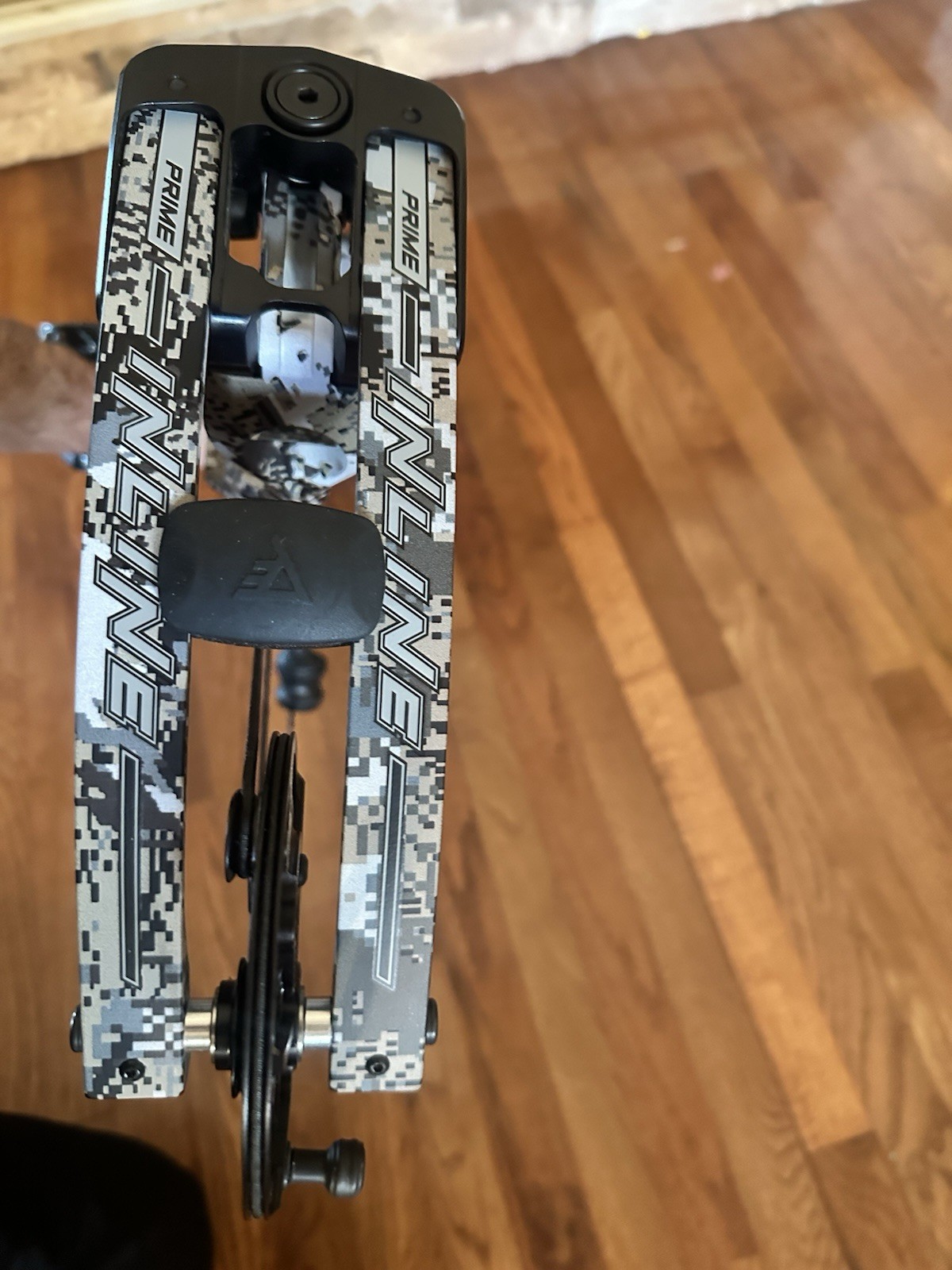 Prime Inline 3 Compound Bow Right-Hand 70lbs
