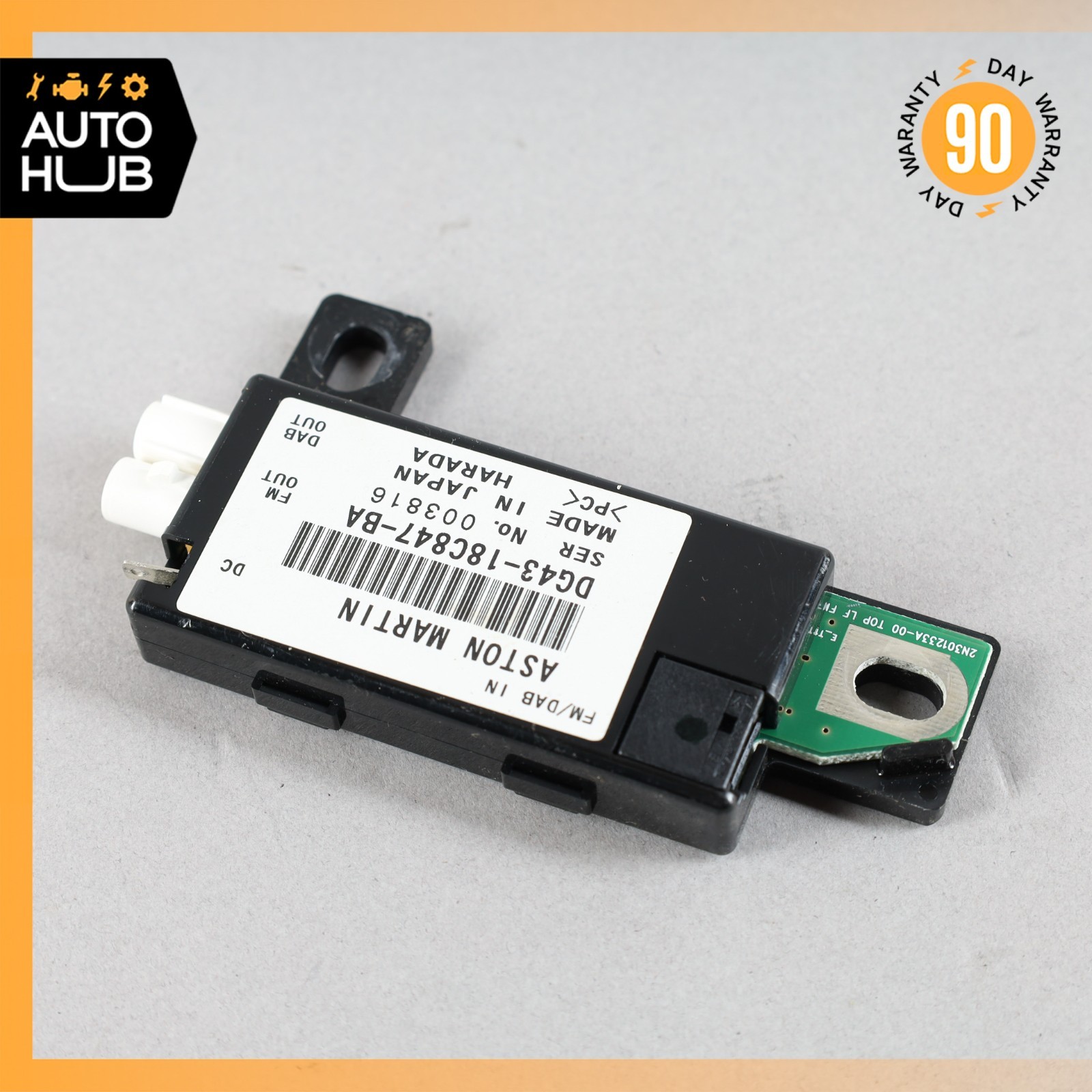 Aston Martin DB9 Rapide Antenna AM/FM Amplifier Module DG4318C847BA OEM 22k
