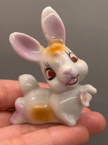 Vintage Anthropomorphic 1950s Japan Hand Painted Bunny Rabbits - Picture 12 of 13