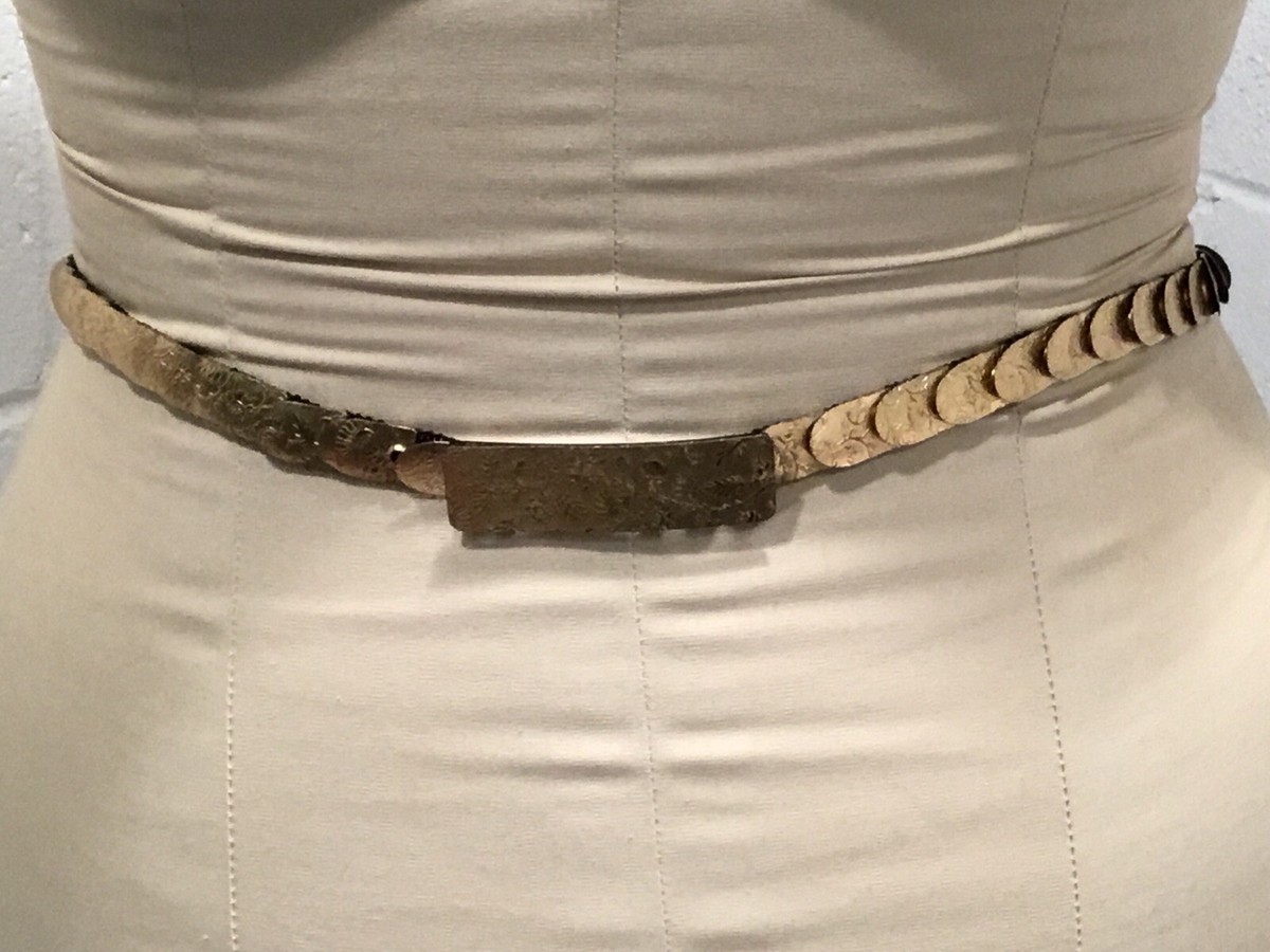 Vintage Gold Tone Metal Belt Embossed Flowers Stretch Narrow  display picture 2
