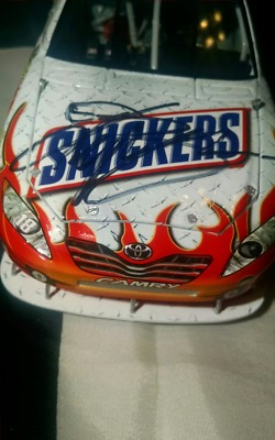 2008 Kyle Busch Autographed #18 Snickers 1/24 | eBay
