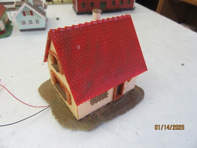N - Faller - Custom LED Illuminated Family Home  3'' x 3'' x 3''