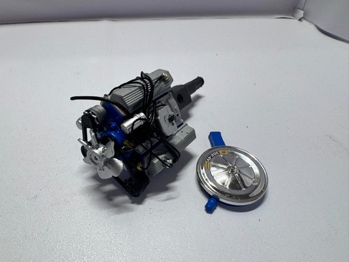 Motor Motor 1:18 V12 V8 V6 - Repuestos - Repuestos - Imagen 29 de 39