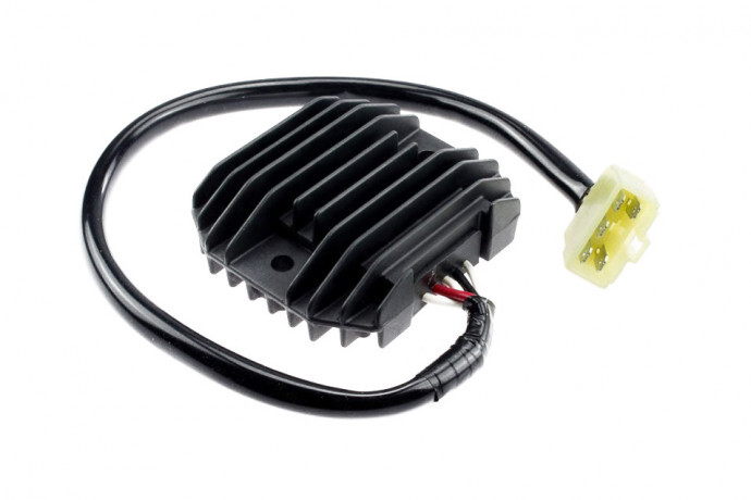 Régulateur Tourmax résout panne batterie Yamaha XVS 650 Dragstar 00-02 RGU-219