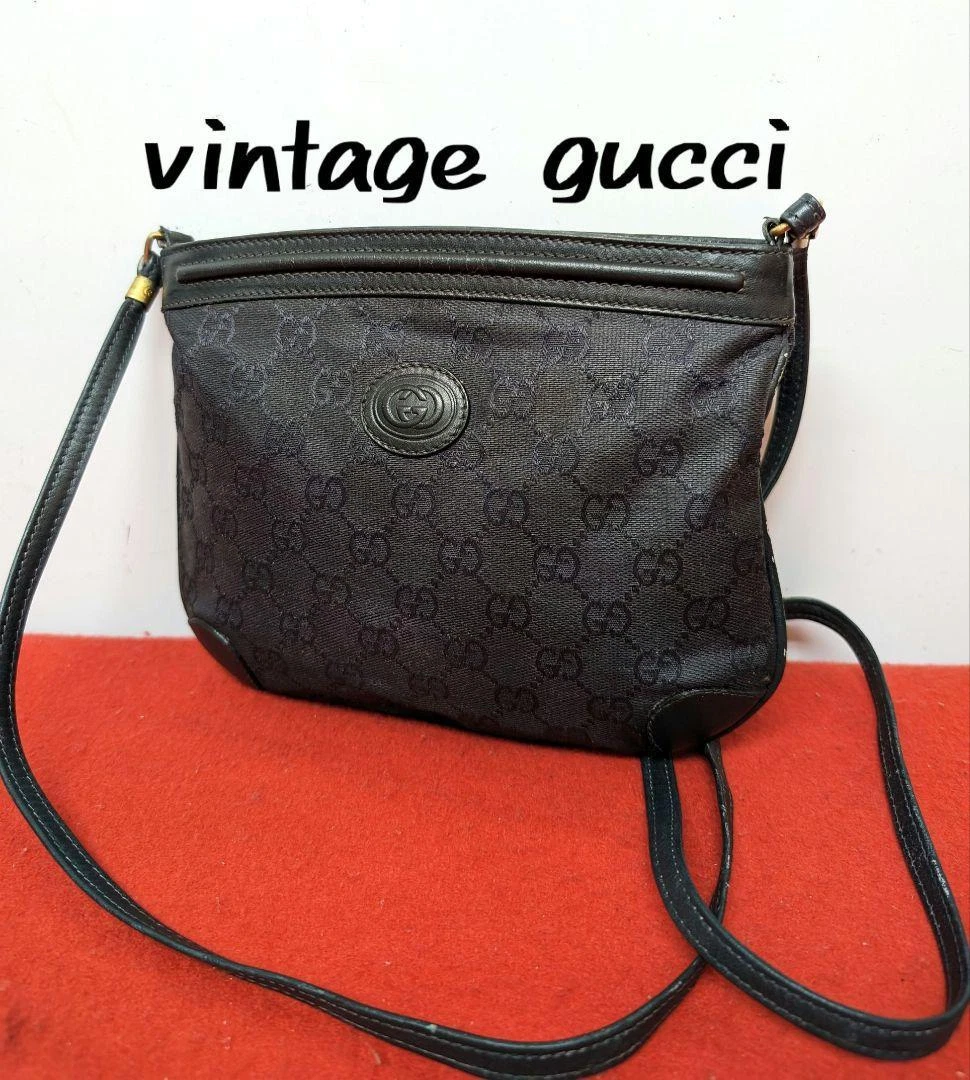 Sac bandoulière vintage GUCCI GG bleu marine foncé accessoire mode femme