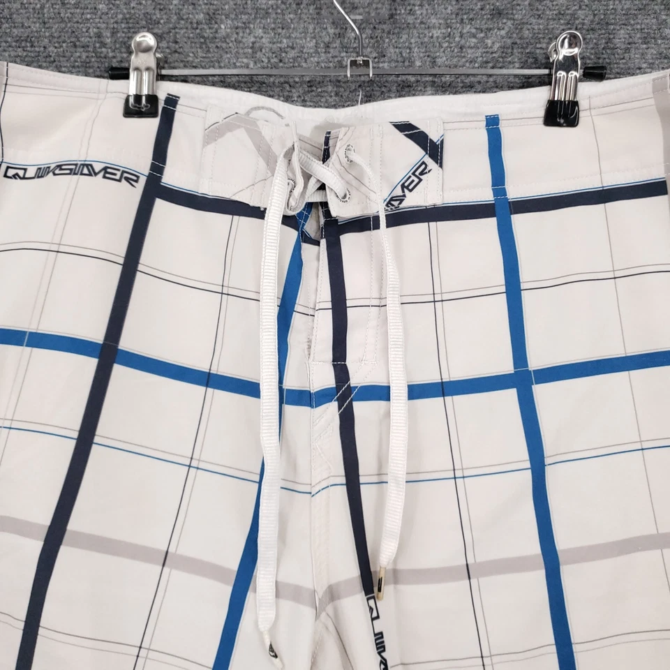 Pantalones Cortos Baúl Quicksilver Para Hombre 36 Blanco Boardshort Carga Cuadros Cordón Natación Foto 4 de 4