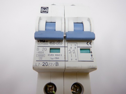 Sprecher + Schuh L7-20/2/B Circuit Breaker - Picture 2 of 2