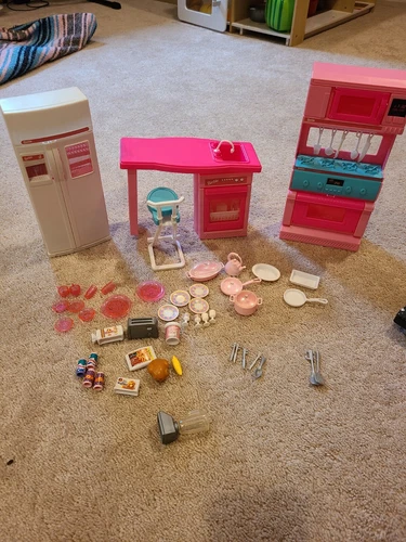 Vtg 1994 Barbie “So Much To Do” Kitchen Playset With Accessories