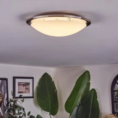 HOFSTEIN Moderne Deckenleuchte, Deckenlampe aus Metall und Glas, Nickel-matt Weiß, 12W