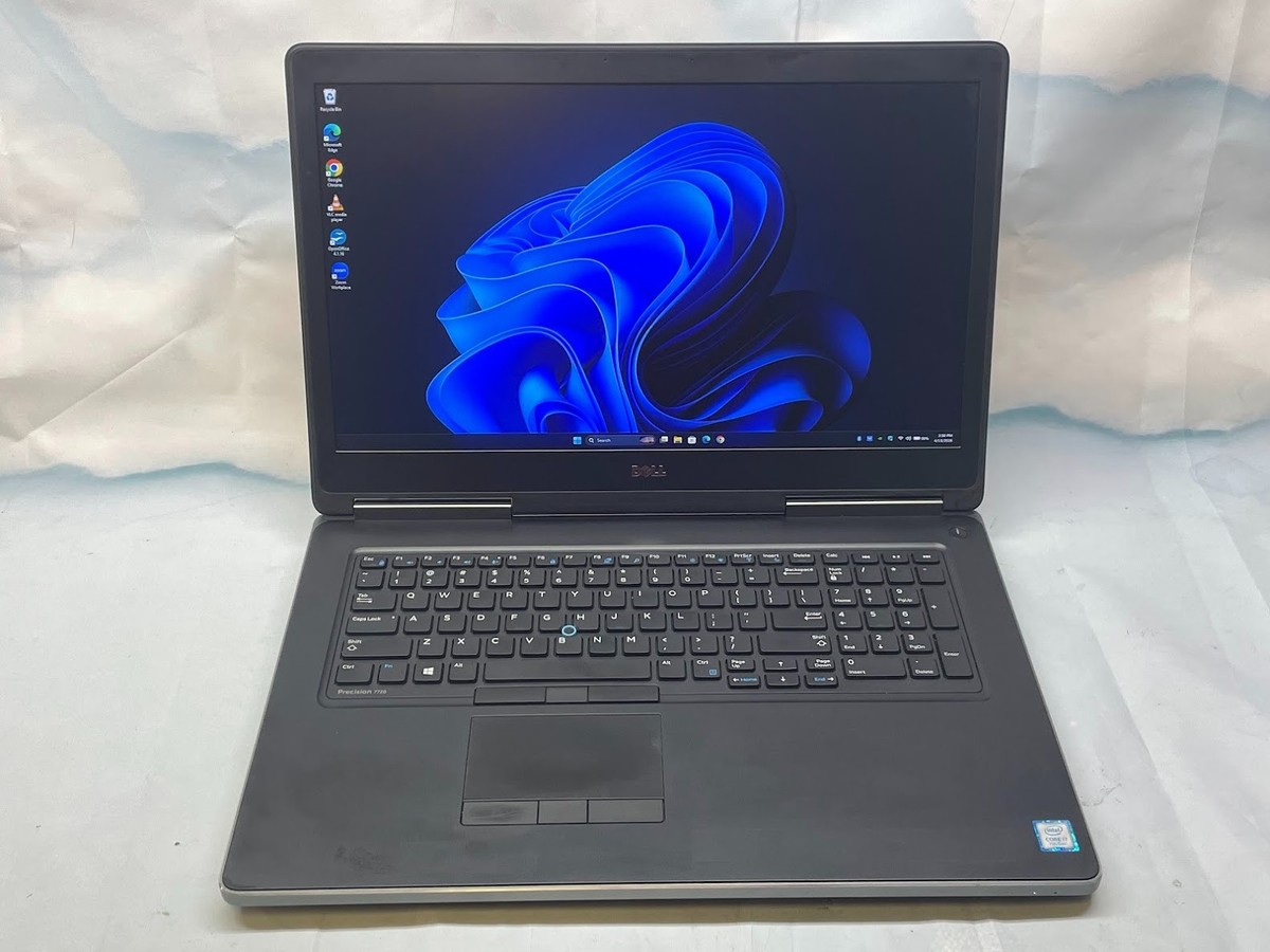 Dell Precision 7720 | Intel i7-7700HQ | 8GB RAM | 256GB SSD