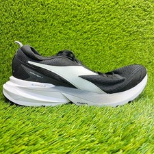 Diadora Mythos Blushield Vigore 3 Mens Size 9.5 Black Running Shoes Sneakers