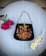 Vintage Handmade Black Floral Needlepoint Clutch Purse Gold Chain Strap Clasp