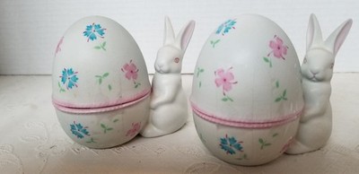 VTG set of 2 Fitz & Floyd Easter Bunnies w/Eggs  Figurines-Treats/Trinkets/Decor